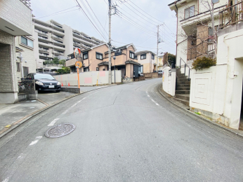 前面道路含む現地写真 -