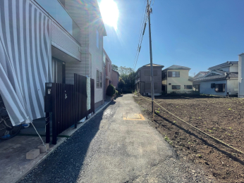 前面道路含む現地写真 -