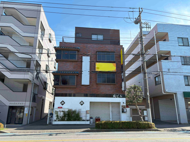 所沢市東所沢1-4-4の1棟売りビル