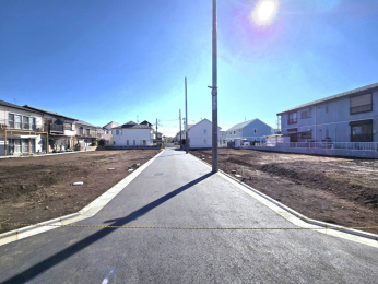 前面道路含む現地写真 -