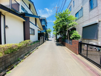 前面道路含む現地写真 -