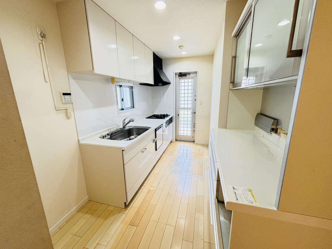 �L�b�`�� -