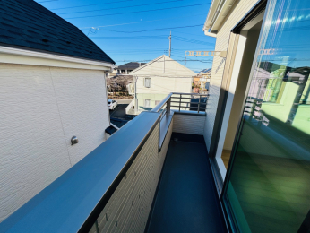 �o���R�j�[ -