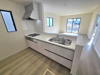 �L�b�`�� �ʐ^��D�����ɂȂ�܂��B