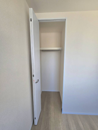 ���[ �ʐ^��D�����ɂȂ�܂��B