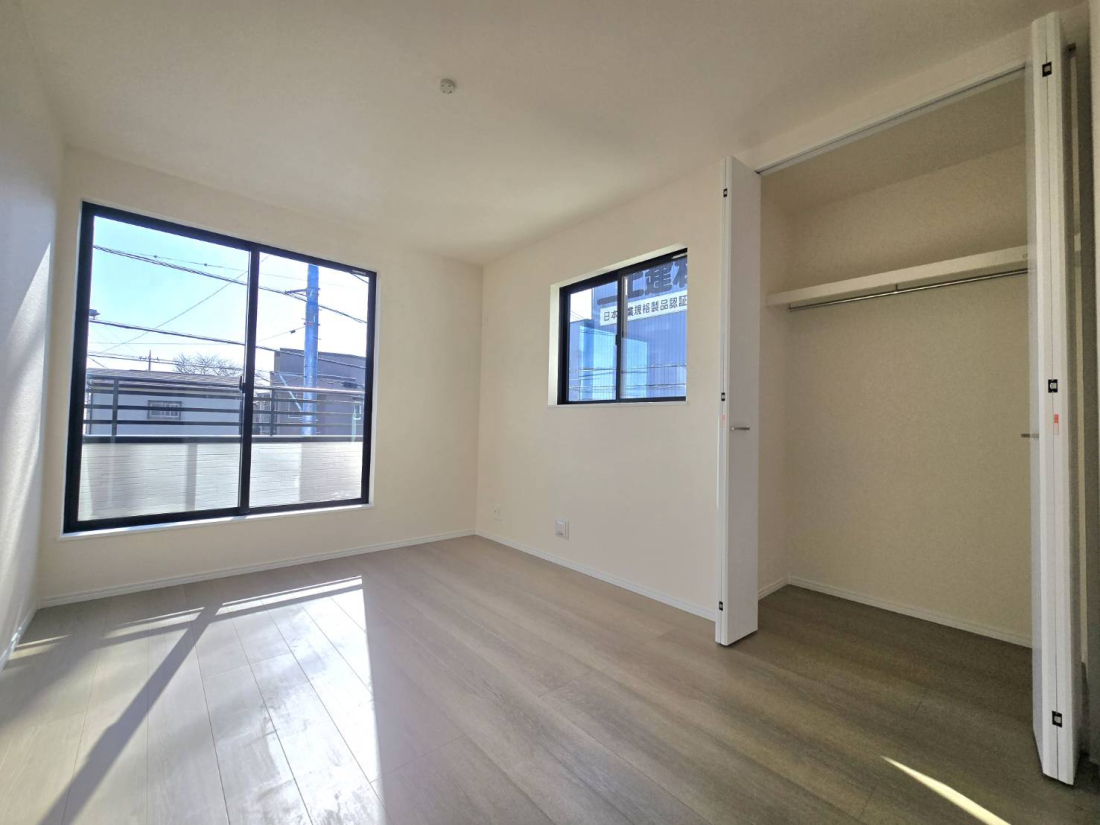 ���r���O�ȊO�̋��� �ʐ^��D�����ɂȂ�܂��B