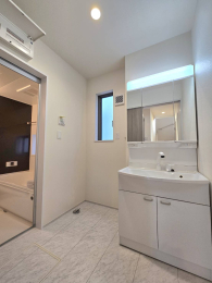 ���ʑ�E���ʏ� -