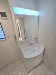 ���ʑ�E���ʏ� -