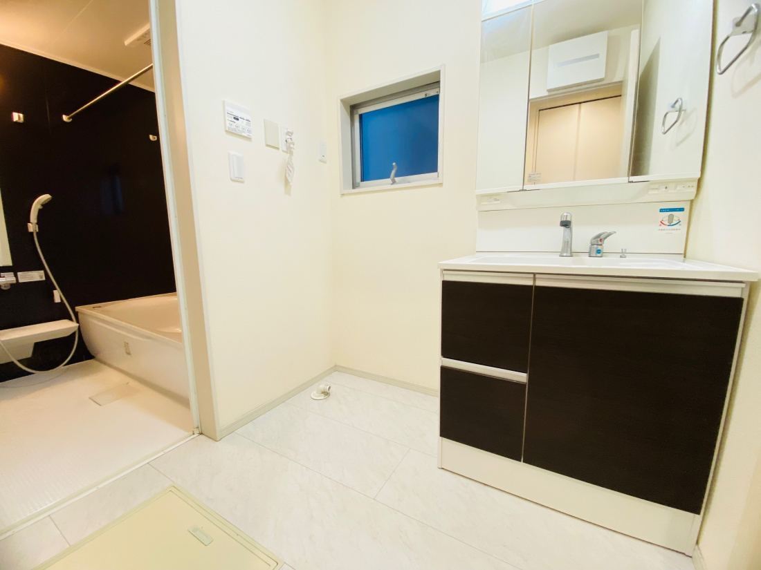 ���ʑ�E���ʏ� -