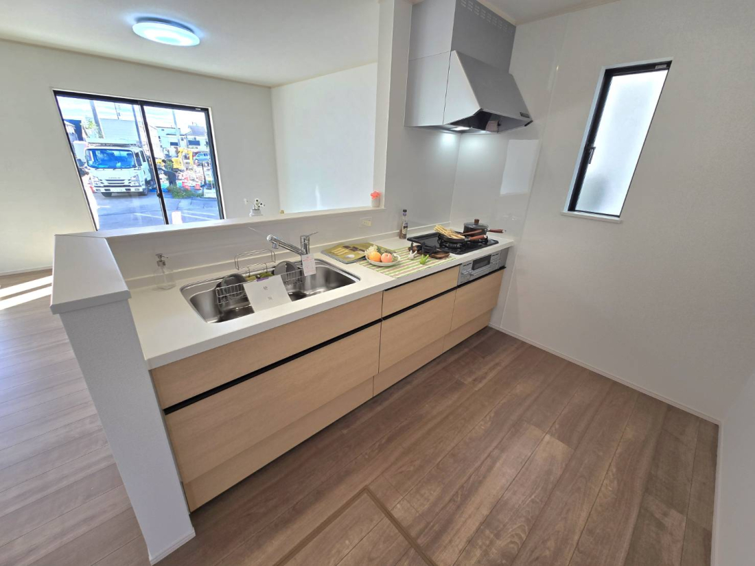 ���d�l�ʐ^(�L�b�`���j -