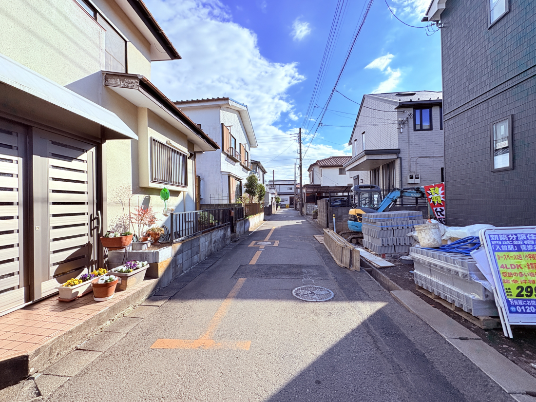 �O�ʓ��H�܂ތ��n�ʐ^ -