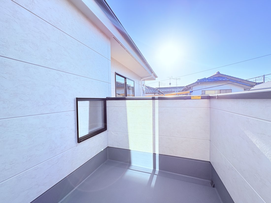 �o���R�j�[ -