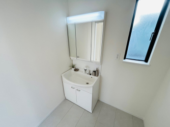 ���ʑ�E���ʏ� -