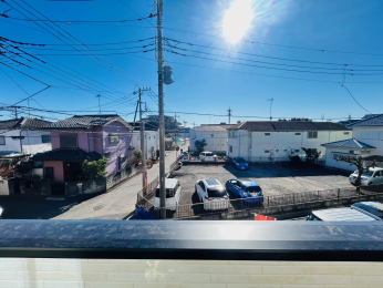 �Z�˂���̒��]�ʐ^ -