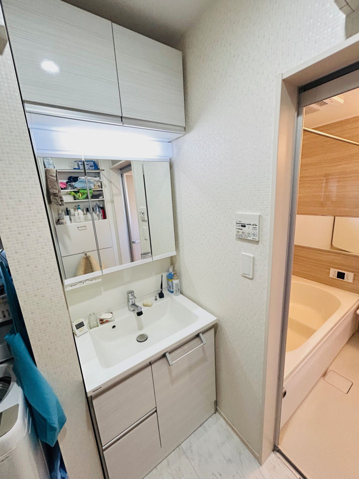 ���ʑ�E���ʏ� -