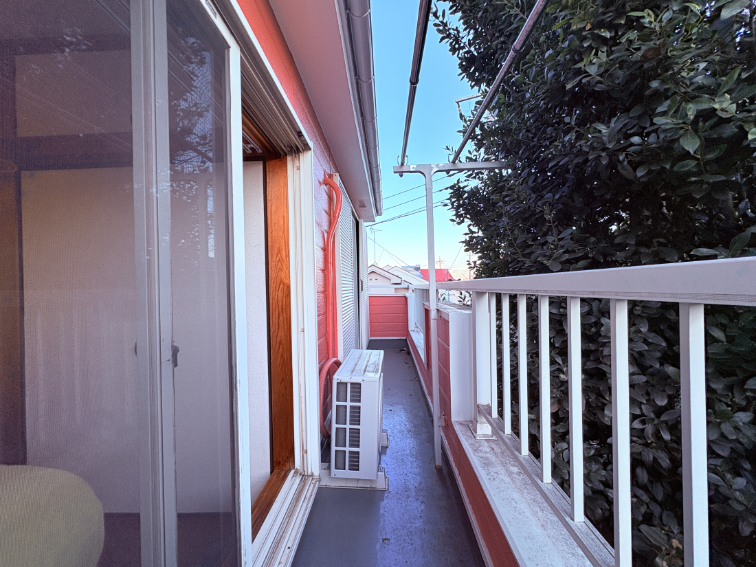 �o���R�j�[ -