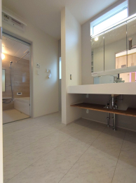 ���ʑ�E���ʏ� -