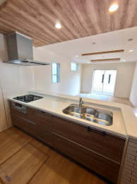 �L�b�`�� -