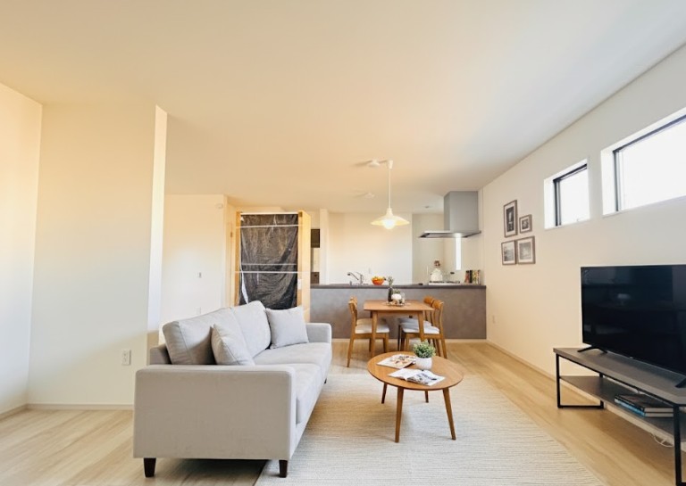 ���r���O ���Ƌ��CG�ɂ��C���[�W�ł�