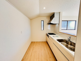 �L�b�`�� -