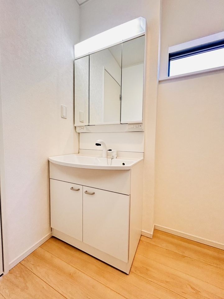 ���ʑ�E���ʏ� -