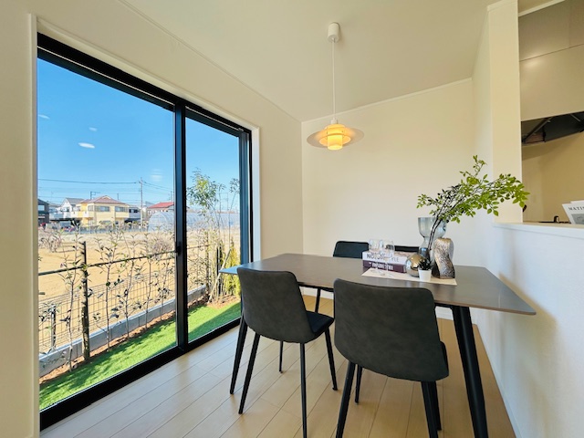 ���d�l�ʐ^(���r���O�j -