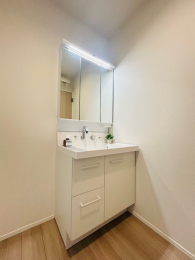 ���ʑ�E���ʏ� -