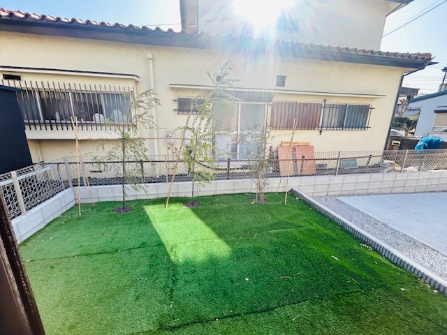 �Z�˂���̒��]�ʐ^ -