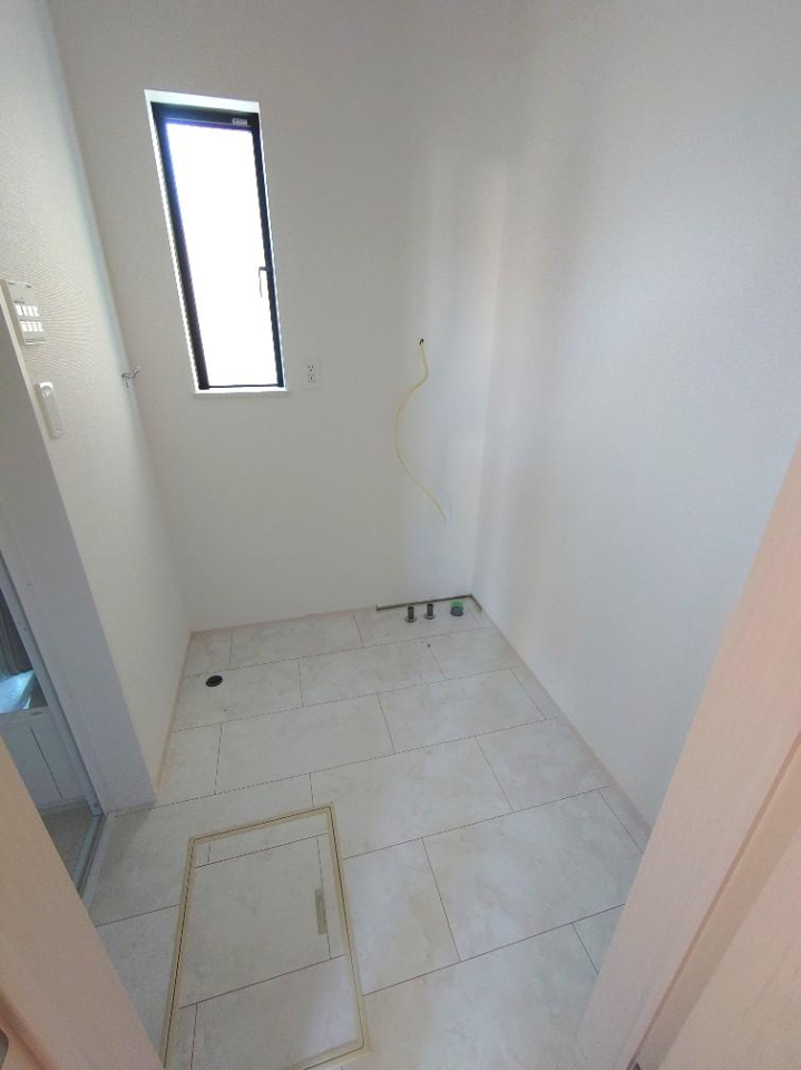 ���ʑ�E���ʏ� ���n�̔�����J�Ò��I���ł������w���\�ł���