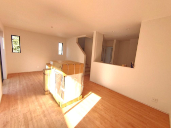 ���r���O ���n�̔�����J�Ò��I���ł������w���\�ł���