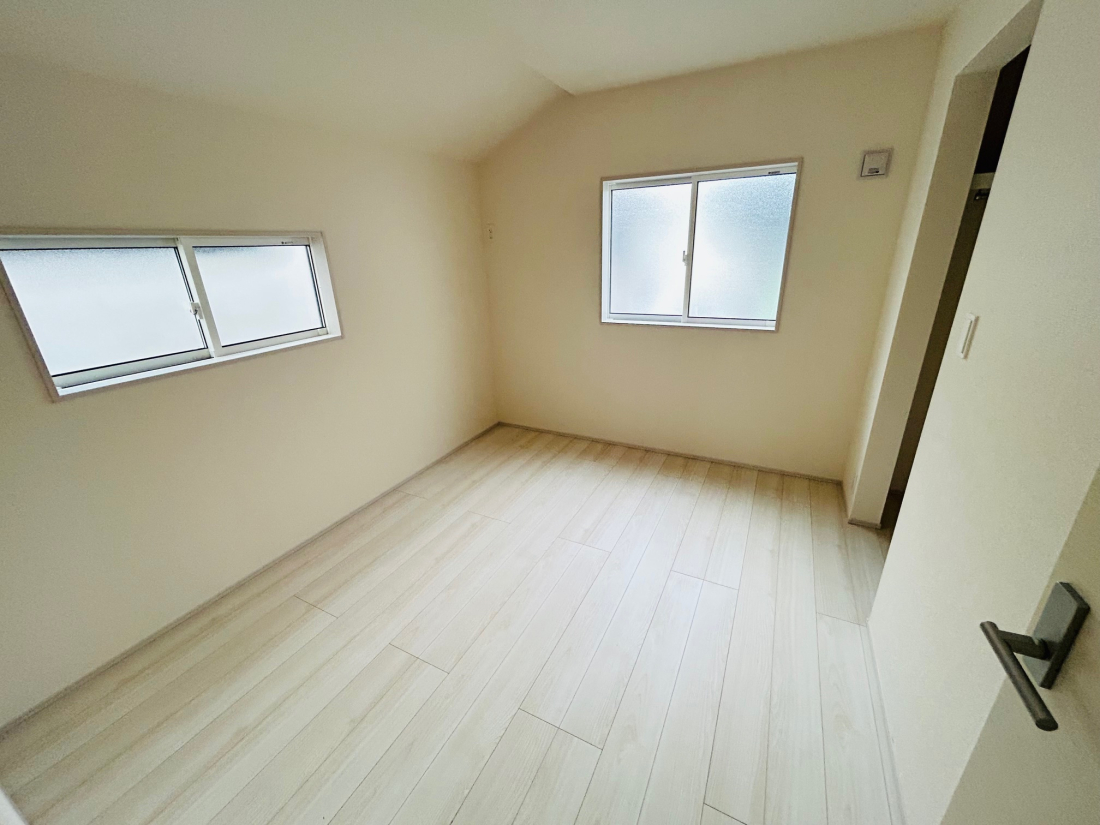 ���r���O�ȊO�̋��� �{�H��