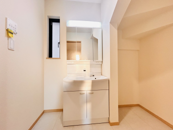 ���ʑ�E���ʏ� -