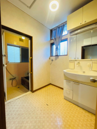 ���ʑ�E���ʏ� -