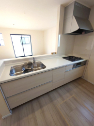 �L�b�`�� �������f����