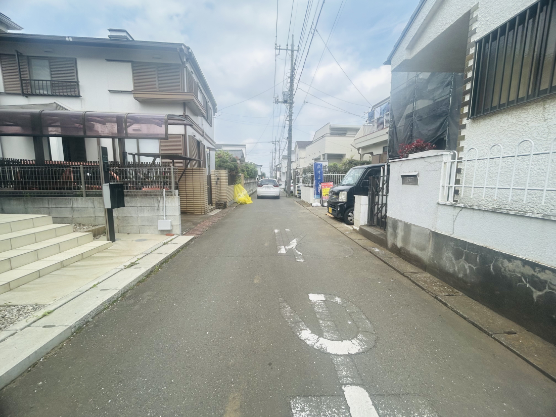 �O�ʓ��H�܂ތ��n�ʐ^ -