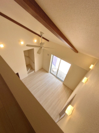 ���r���O ���ł������w���\�ł��I