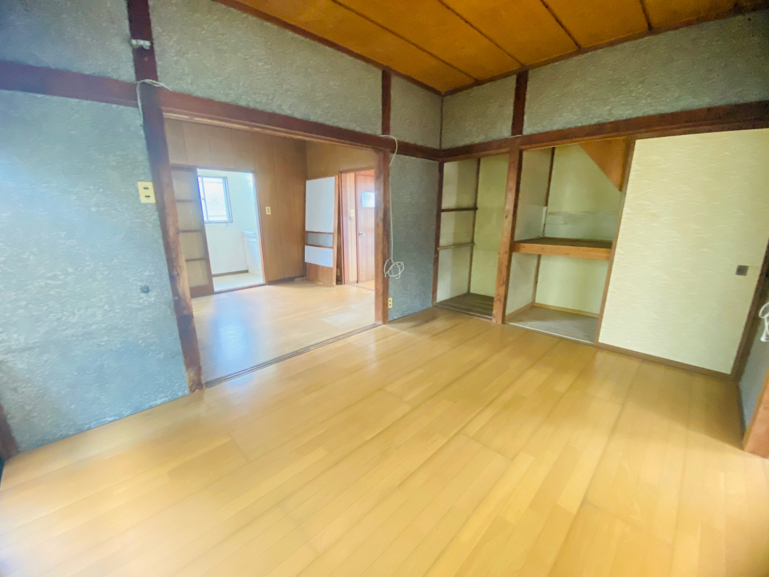 �m�� 1�K�m����6��