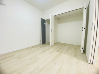 �m�� �m����4.5��