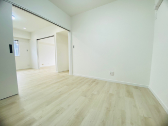 �m�� �m����4.5��
