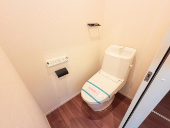 �g�C�� �������f����
