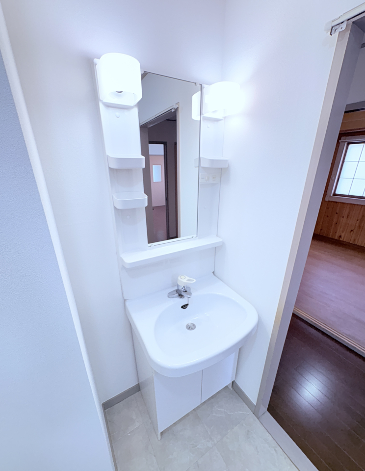 ���ʑ�E���ʏ� -