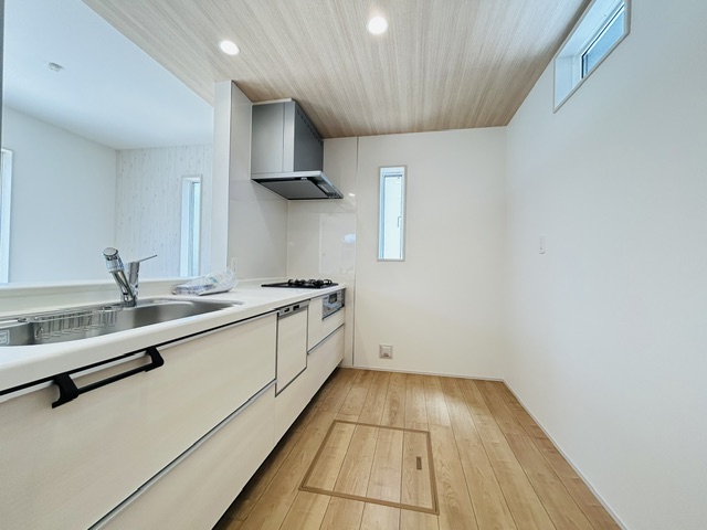 �L�b�`�� -