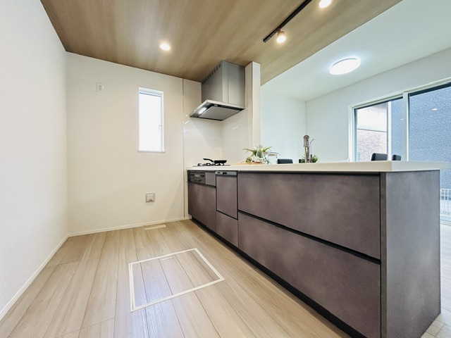 �L�b�`�� -