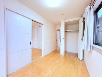 �m�� -