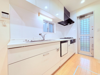 �L�b�`�� -