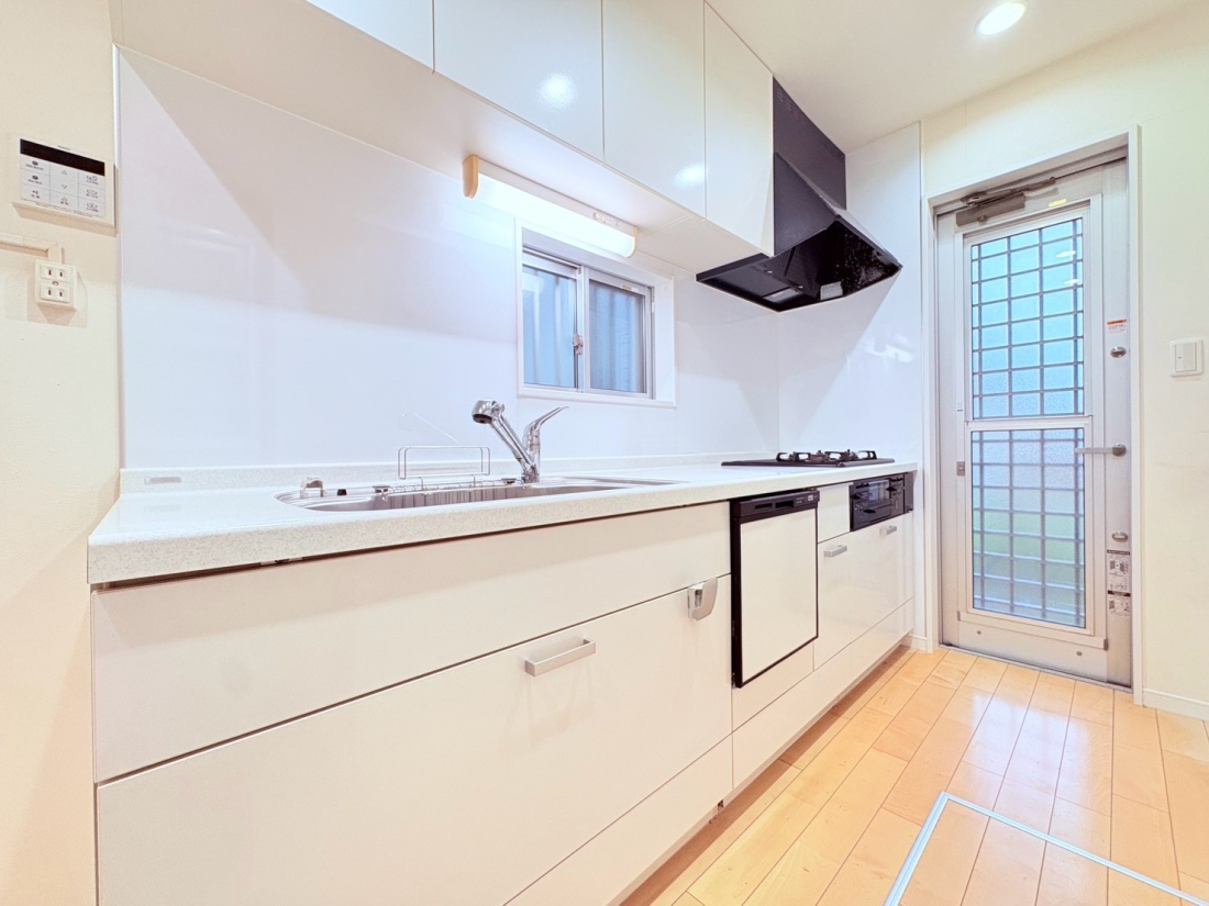 �L�b�`�� -