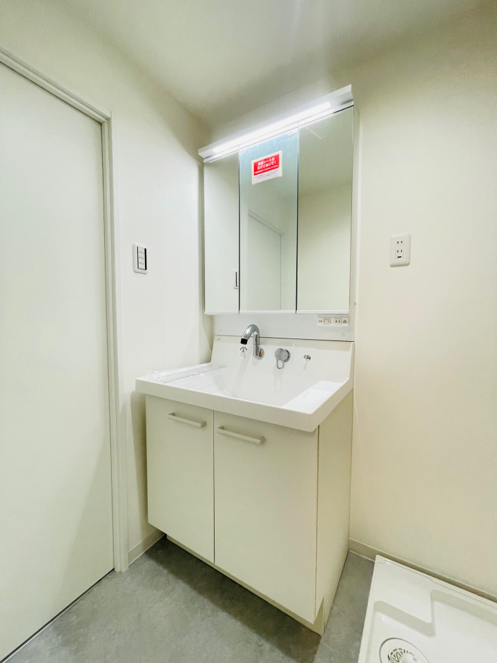 ���ʑ�E���ʏ� -