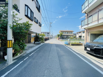 前面道路含む現地写真 -